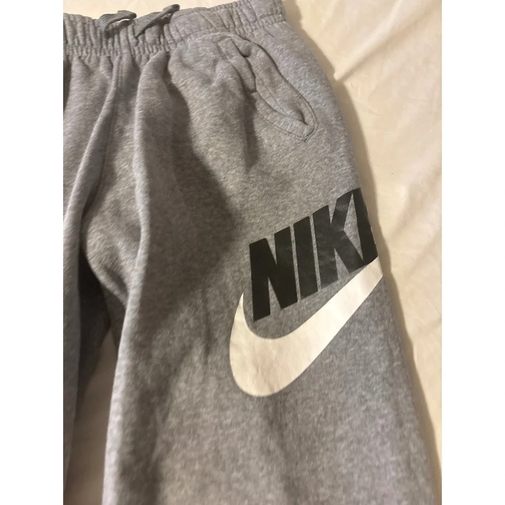 Nike Sweatpants Kids Large‎ Gray Excellent Futura Logo Fleece Joggers